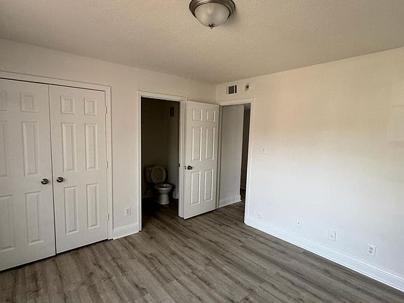 5th image of 1187 Edna Pl S APT 305