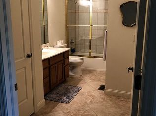 20323 Beau Vista Dr, Lawrenceburg, IN 47025