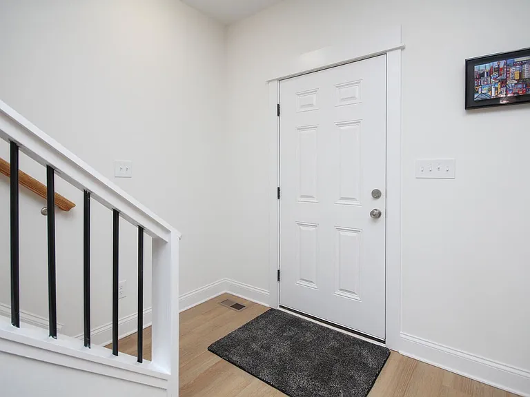 1076 Startown Rd — Photo 19