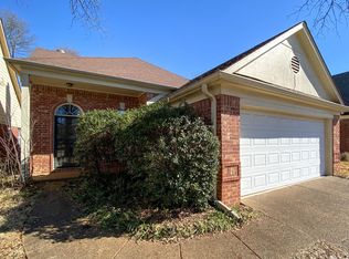 2176 Berry Garden Cir E, Cordova, TN 38016