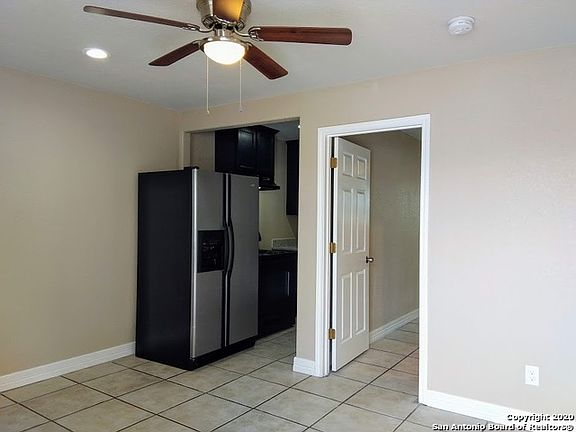 4th image of 2511 Suzette Ave #2