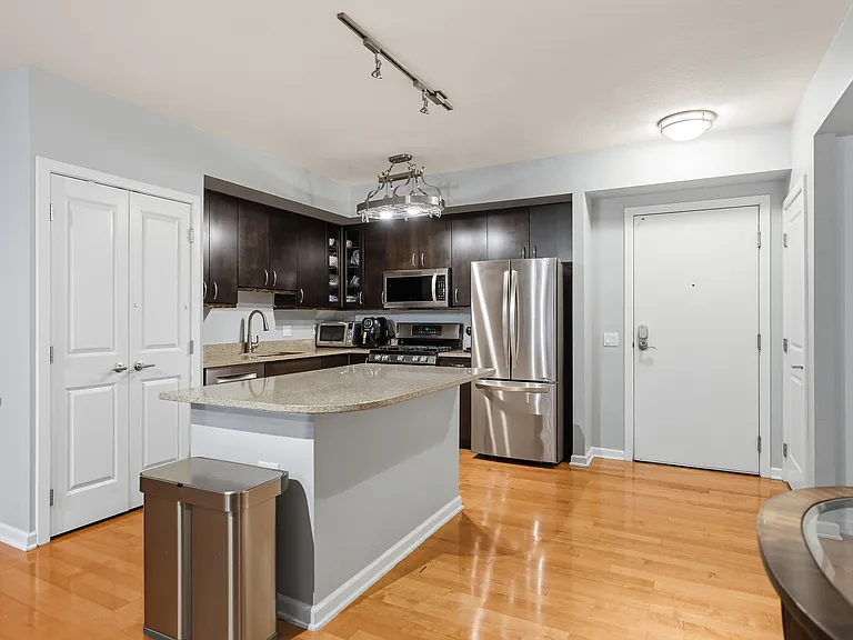 440 L St NW #407 — Photo 3