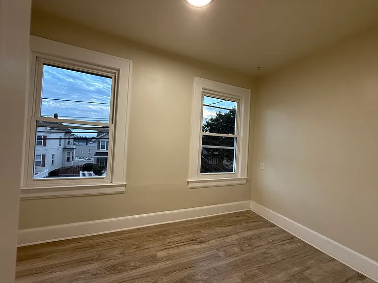 519 Chestnut St #2 — Photo 8
