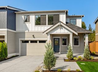 9889 135th Ave NE, Kirkland, WA 98033
