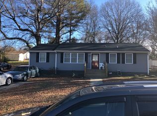 2700 Portsmouth St, Hopewell, VA 23860