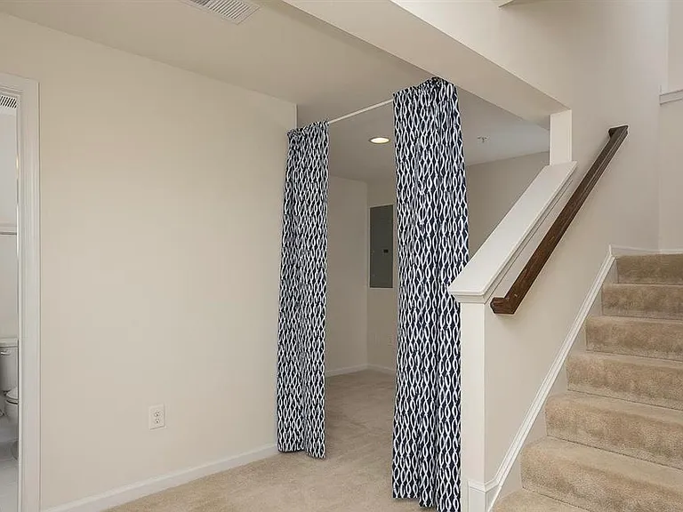 Lower level bonus room/office