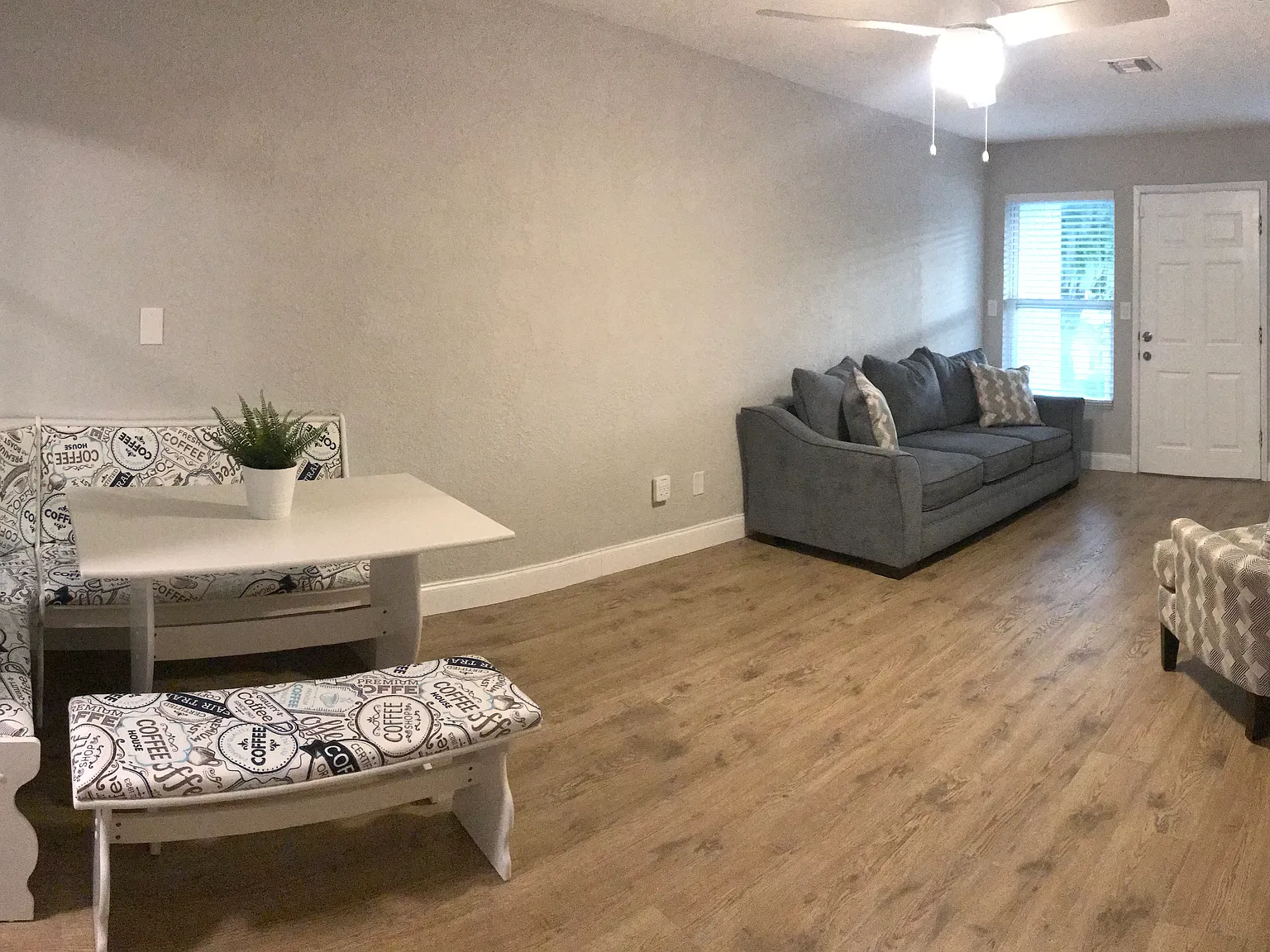 1005 Ewing Ave — Photo 4