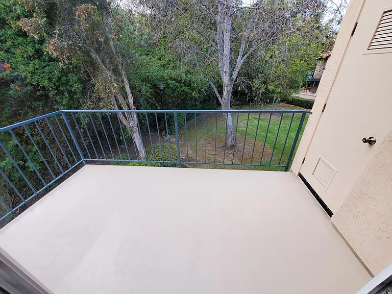11353 Avenida De Los Lobos #G — Photo 20