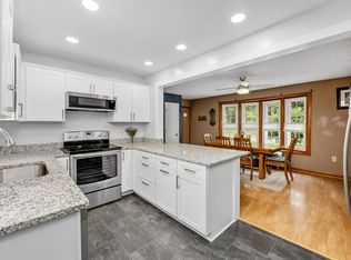 303 Center Park Dr, Florence, KY 41042