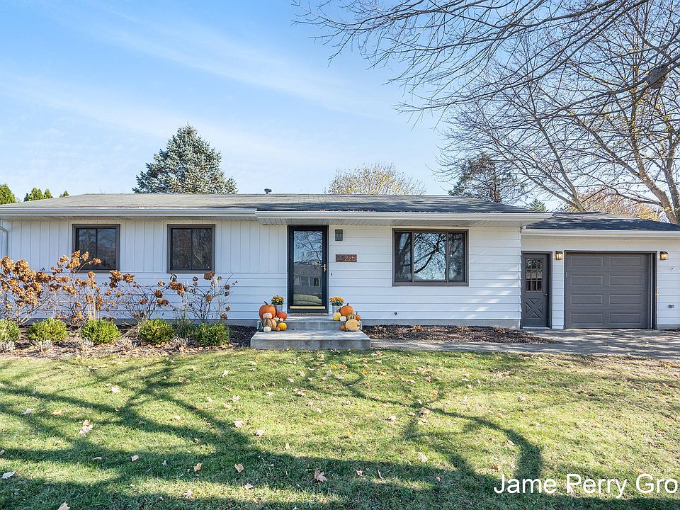 1st image of 225 Roberta Jayne Dr SE