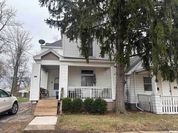 812 W McClure Ave, Peoria, IL 61604