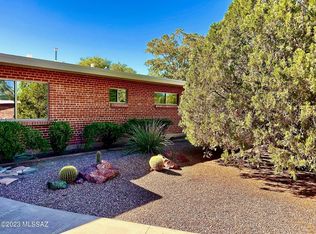 2142 E La Madera Dr, Tucson, AZ 85719