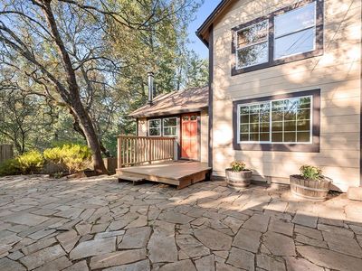 10598 Woodside Dr, Forestville, CA, 95436