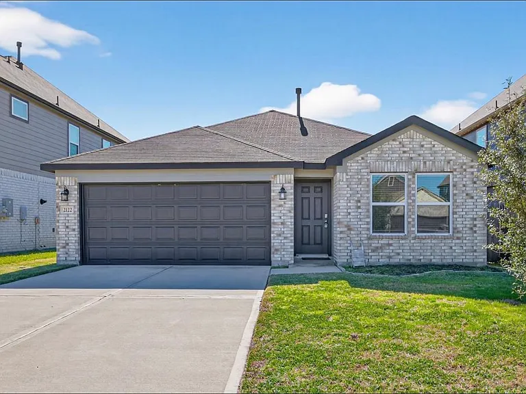 2122 Artic Loon Dr — Photo 1