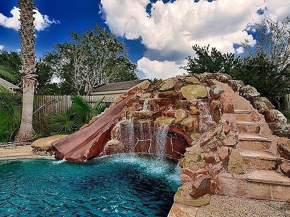 4th image of 12107 Canyon Glen Dr