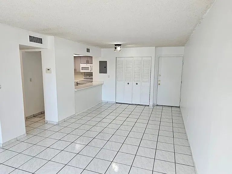 820 NW 87th Ave #201 — Photo 12