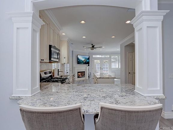 4th image of 44 Edmonton Pl