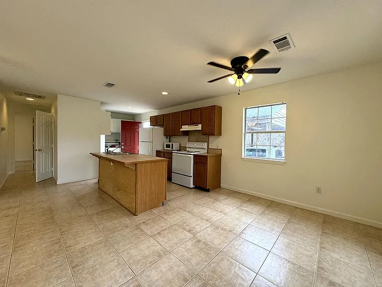 11435 Highway 965 — Photo 3