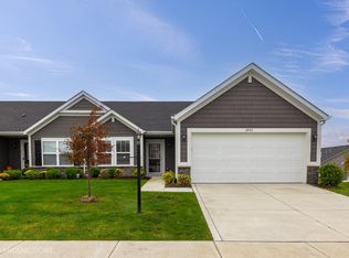2957 Daintree Way, Valparaiso, IN 46385