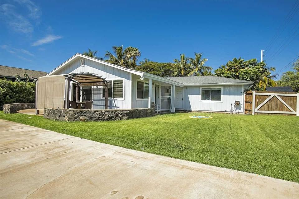 1st image of 98 E Welakahao Rd