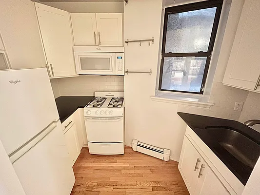 Rented by Prospect Heights Realty, Corp. | media 27