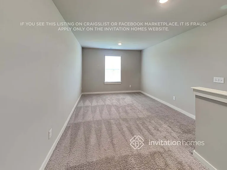 783 Mickelson Way — Photo 16