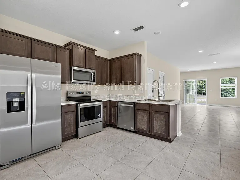 7759 Legacy Trl — Photo 9