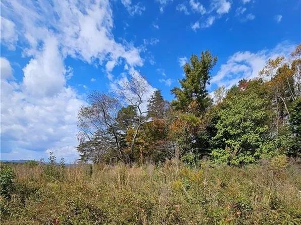 2 Baptist Home Rd #2, North Wilkesboro, NC 28659