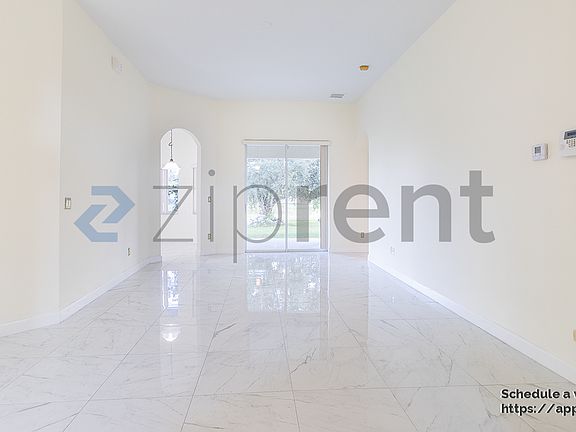2nd image of 2732 Wingfield Pl