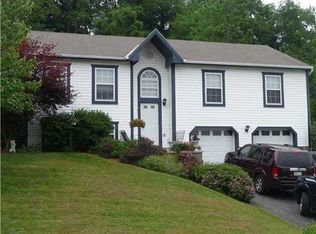 4815 Bayfield Rd, Allison Park, PA 15101