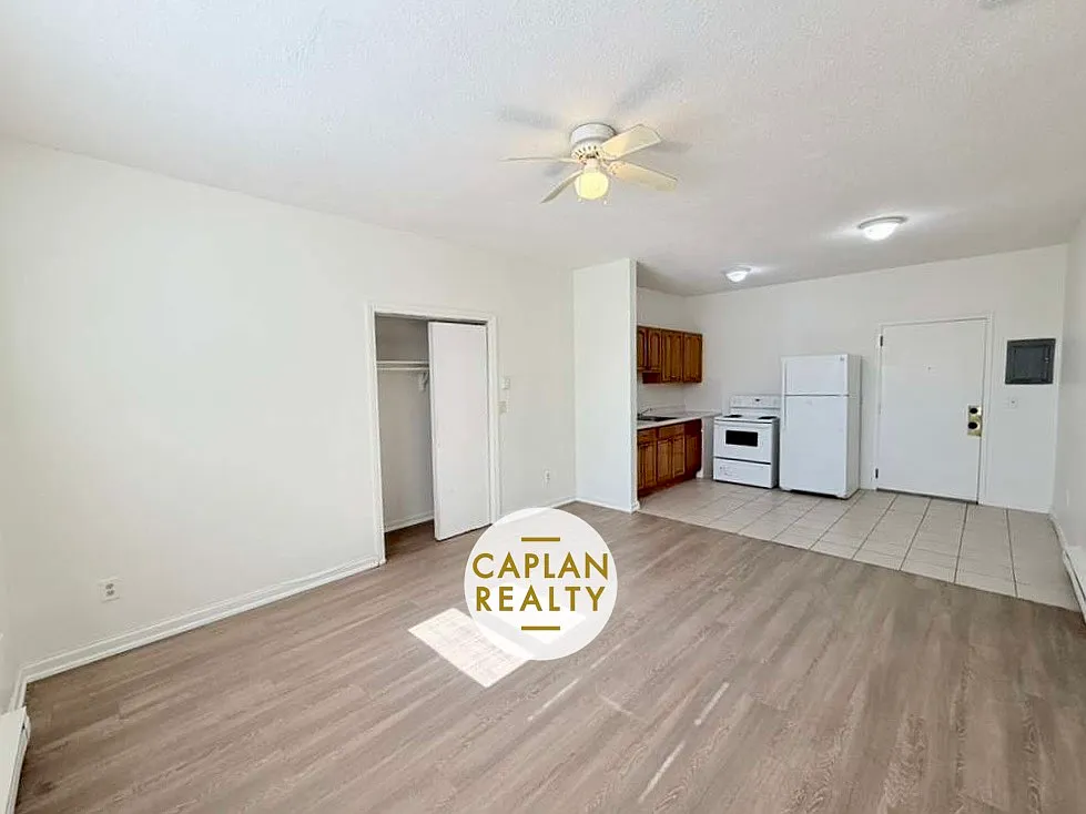 1 bed, $1,325 — Photo 1
