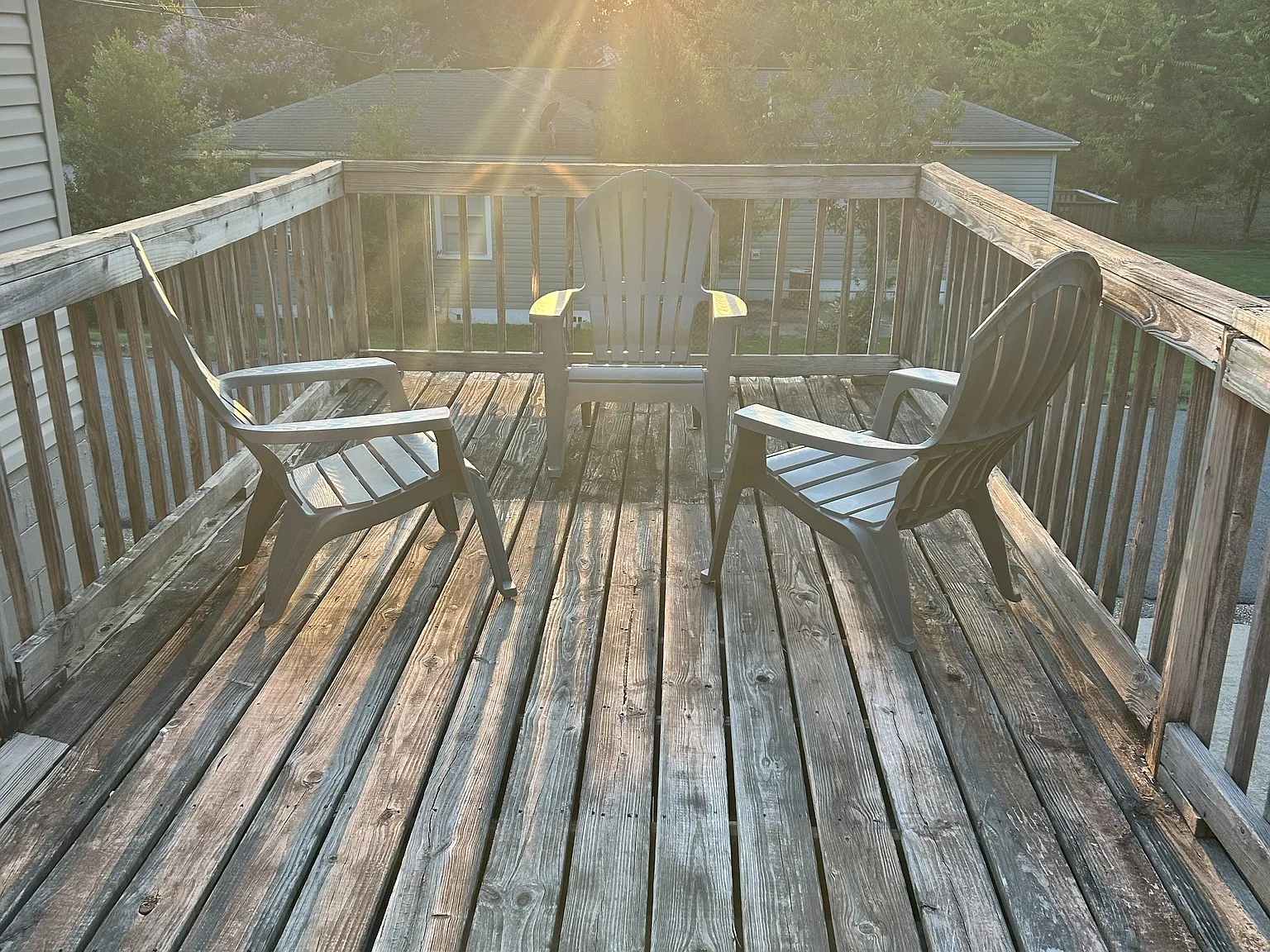 5 bed, 2000 sqft, $3,200 — Photo 3