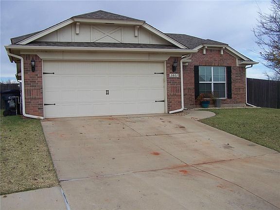 2nd image of 2801 NW 183rd St