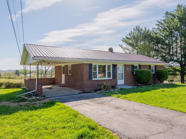 174 Windy Way Ln, Wytheville, VA 24382