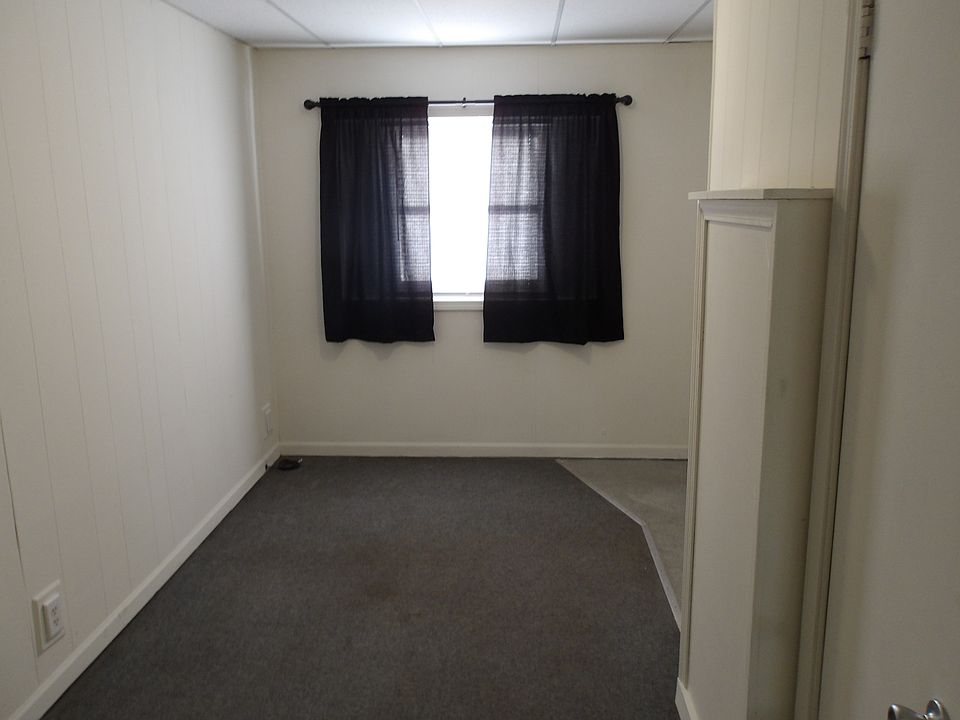 2nd image of 26706 W Huron River Dr #26706
