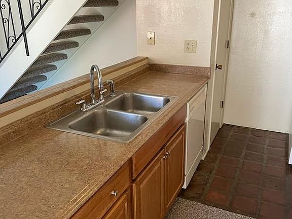 3rd image of 6546 E Calle La Paz