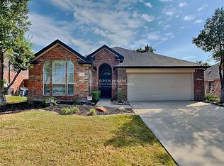 1036 Wagon Trail Dr, Little Elm, TX 75068