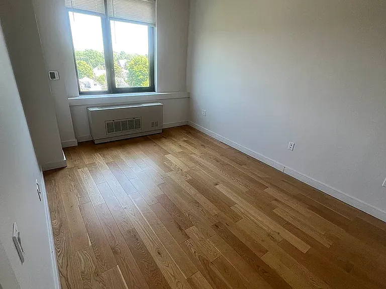 1802 Ocean Ave #8K — Photo 4