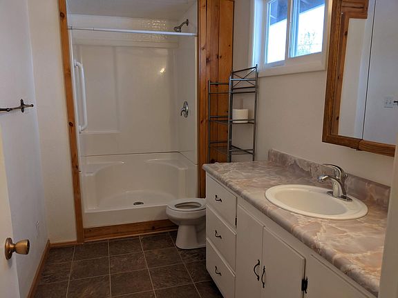 4th image of 232 Black Ln #1