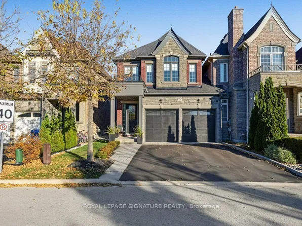 26 Wells Orchard Cres, King, ON L7B 0C5