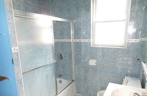 4th image of 5512 W 22nd Pl