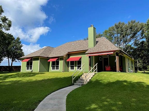 2nd image of 902 Donzi Ct