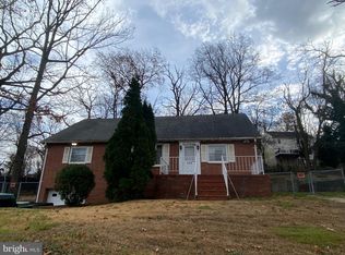 429 N Camp Meade Rd, Linthicum, MD 21090