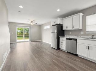 4242 Mourning Dove Dr, Waterloo, IA 50702
