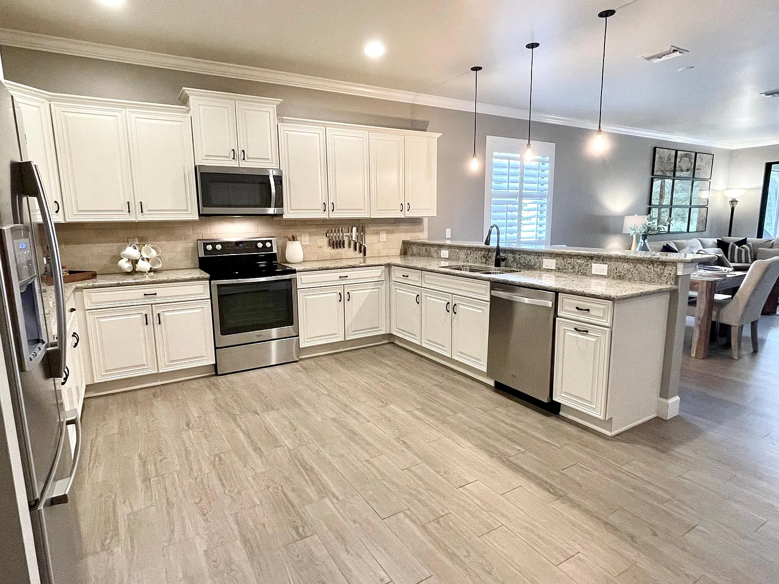 20283 Cypress Shadows Blvd — Photo 3