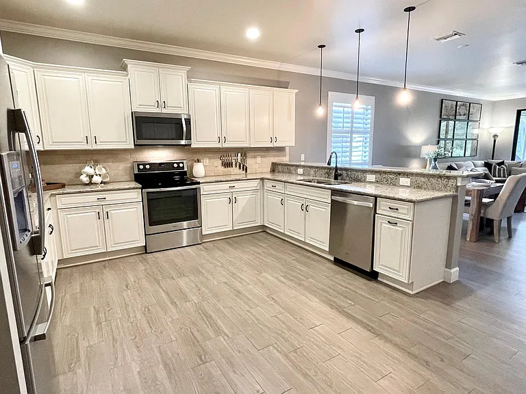 20283 Cypress Shadows Blvd — Photo 3