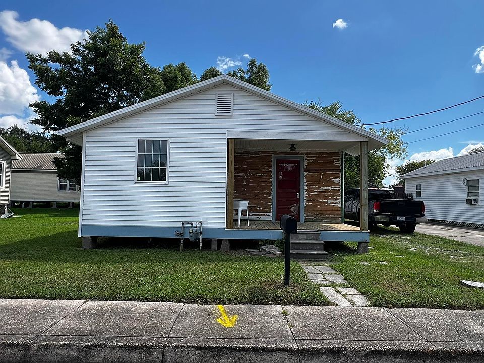 1st image of 226 Cherry St