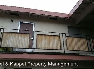 715 10th St APT G, Davis, CA 95616