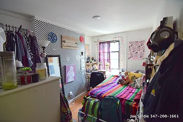 Rented by Safdie Realty Group