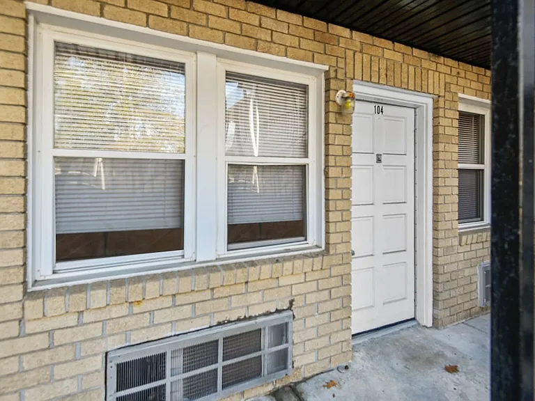 2107 Rondo St #104 — Photo 3